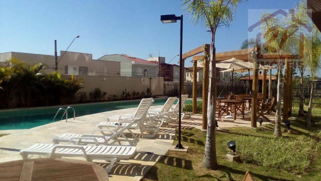 Apartamento à venda com 2 quartos, 75m² - Foto 9