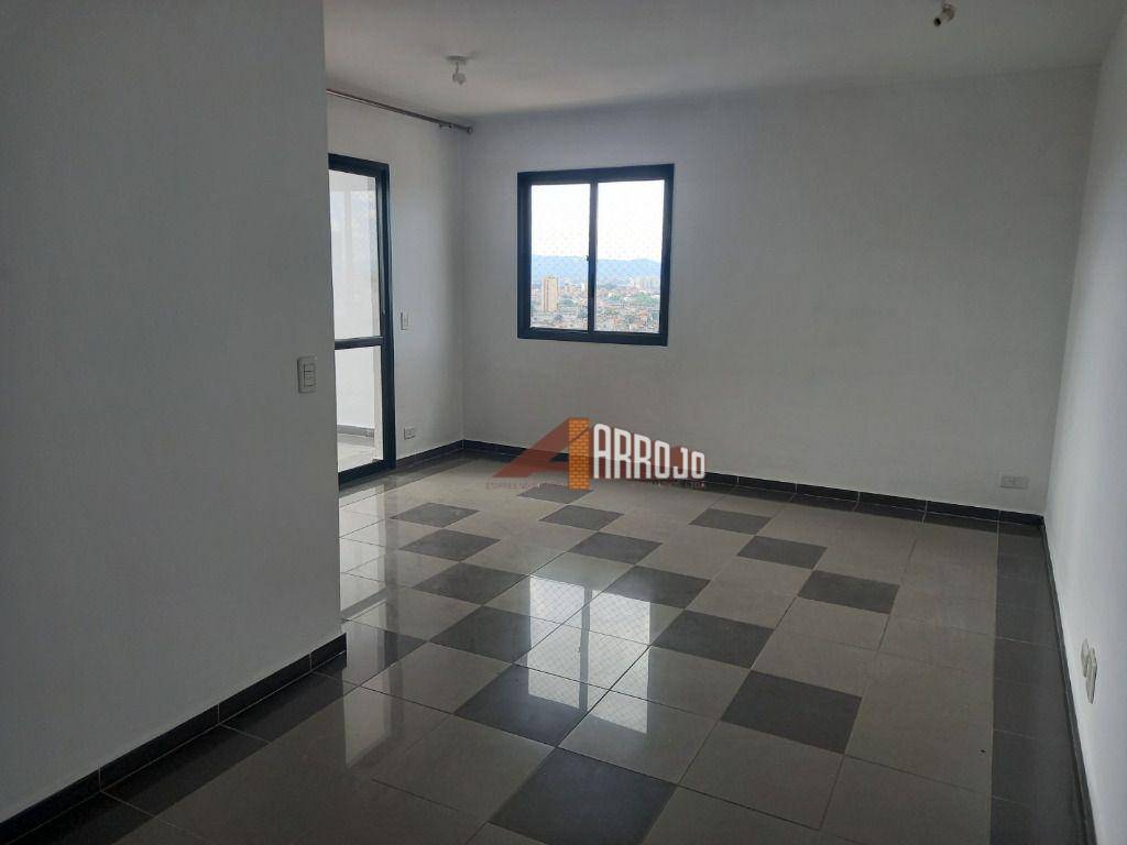 Apartamento à venda com 3 quartos, 115m² - Foto 2