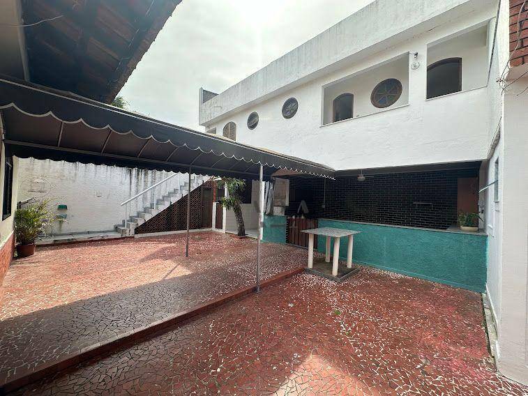 Casa de Condomínio à venda com 3 quartos, 150m² - Foto 4