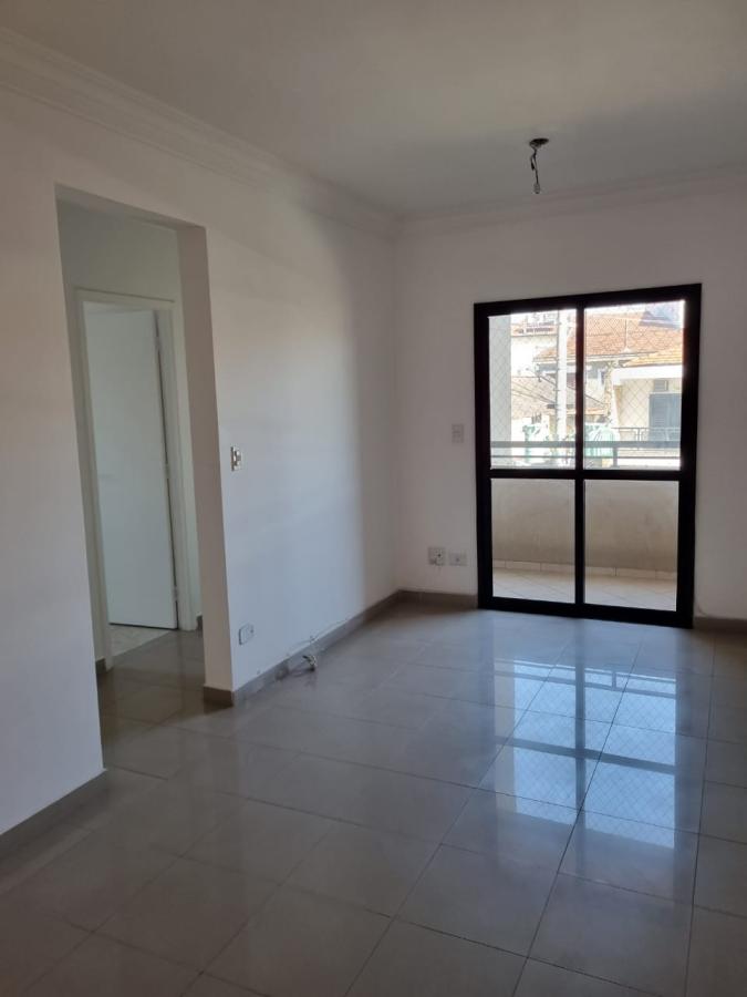 Apartamento para alugar com 3 quartos, 68m² - Foto 2