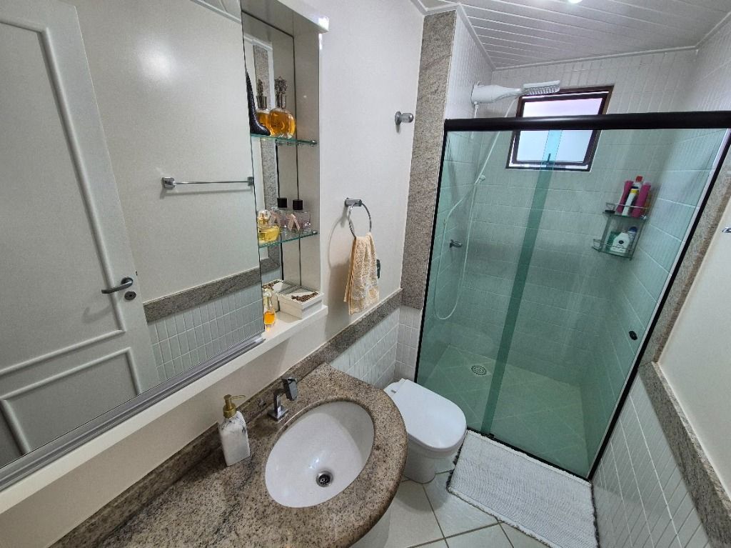 Apartamento à venda com 3 quartos, 87m² - Foto 18