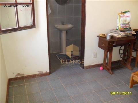 Casa à venda com 3 quartos, 200m² - Foto 31