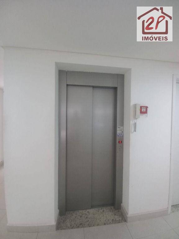 Apartamento para alugar com 2 quartos, 85m² - Foto 3