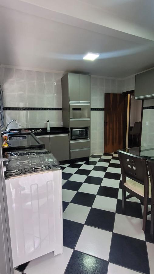 Sobrado para alugar com 3 quartos, 300m² - Foto 7