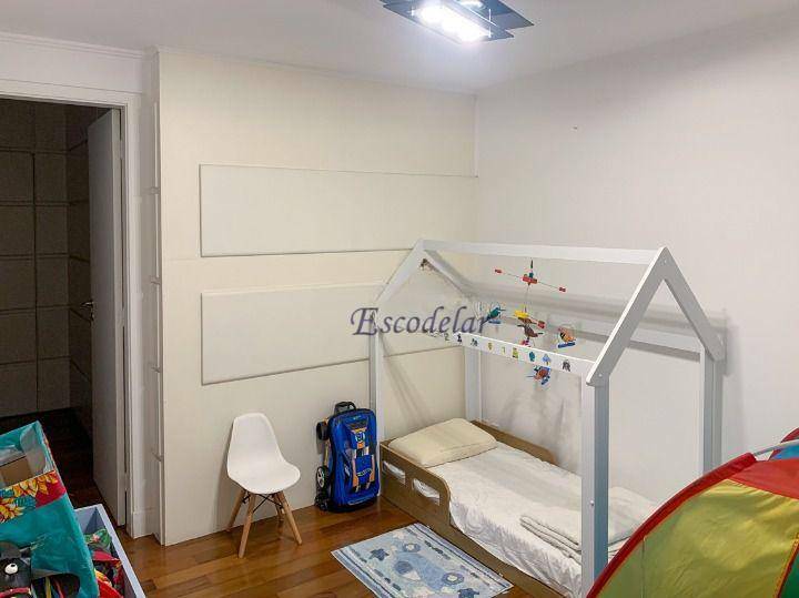 Apartamento à venda com 3 quartos, 220m² - Foto 13