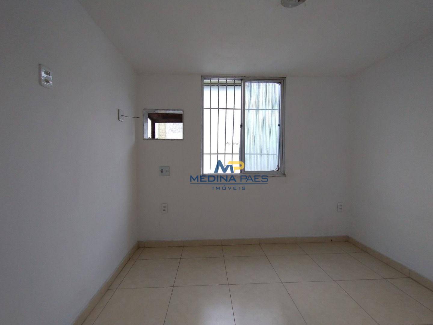 Apartamento à venda com 2 quartos, 42m² - Foto 4