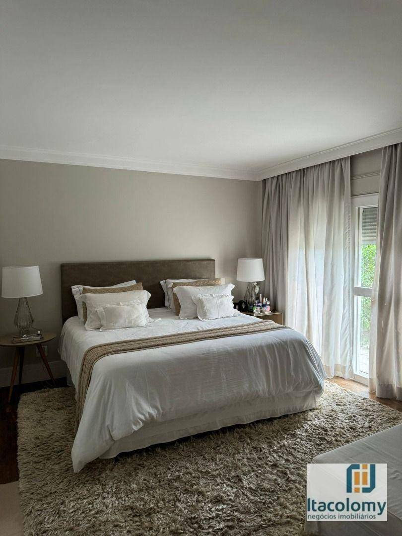 Casa de Condomínio para alugar com 4 quartos, 520m² - Foto 15