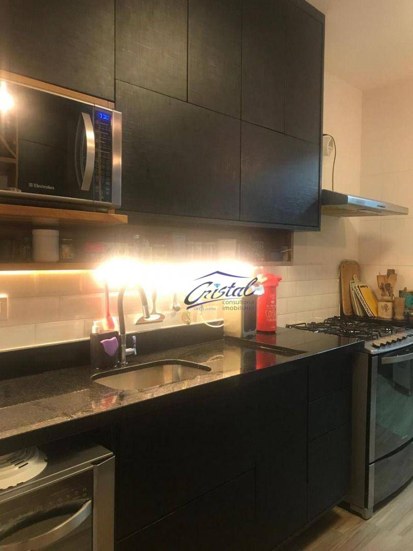 Apartamento à venda com 3 quartos, 137m² - Foto 7