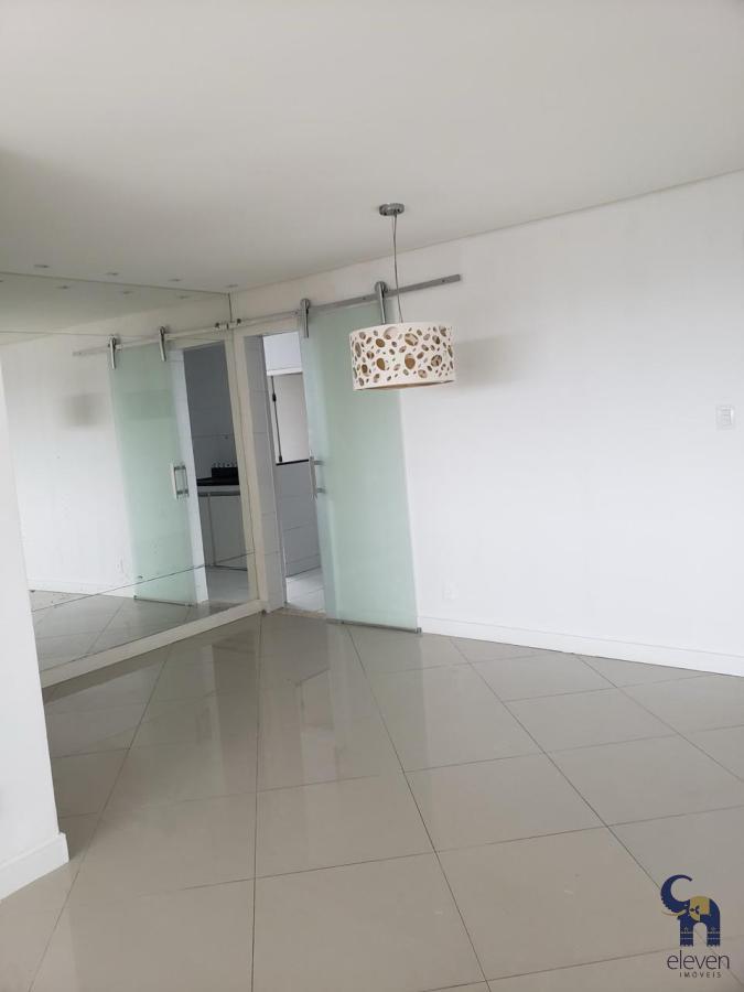 Apartamento à venda com 3 quartos, 90m² - Foto 8