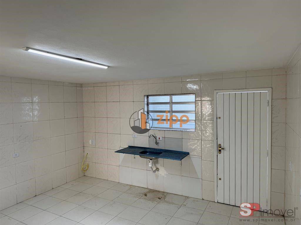 Sobrado à venda e aluguel com 3 quartos, 150m² - Foto 12