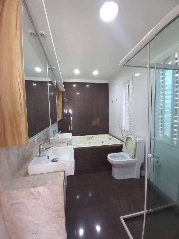 Sobrado à venda com 4 quartos, 316m² - Foto 12