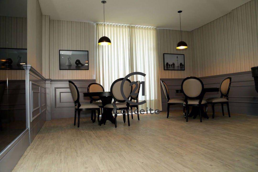 Apartamento para alugar com 2 quartos, 110m² - Foto 35