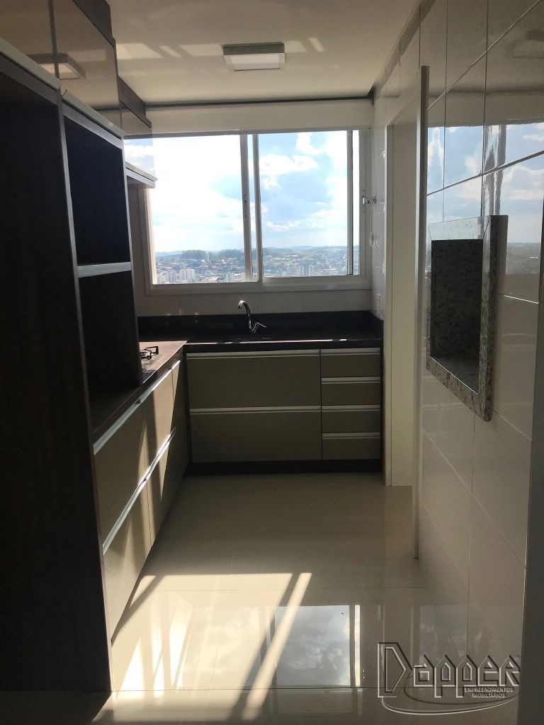 Apartamento à venda com 3 quartos, 103m² - Foto 5