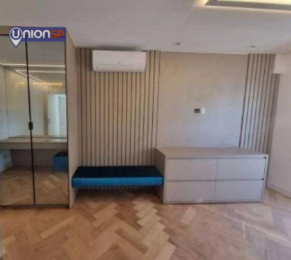 Apartamento à venda com 3 quartos, 230m² - Foto 1