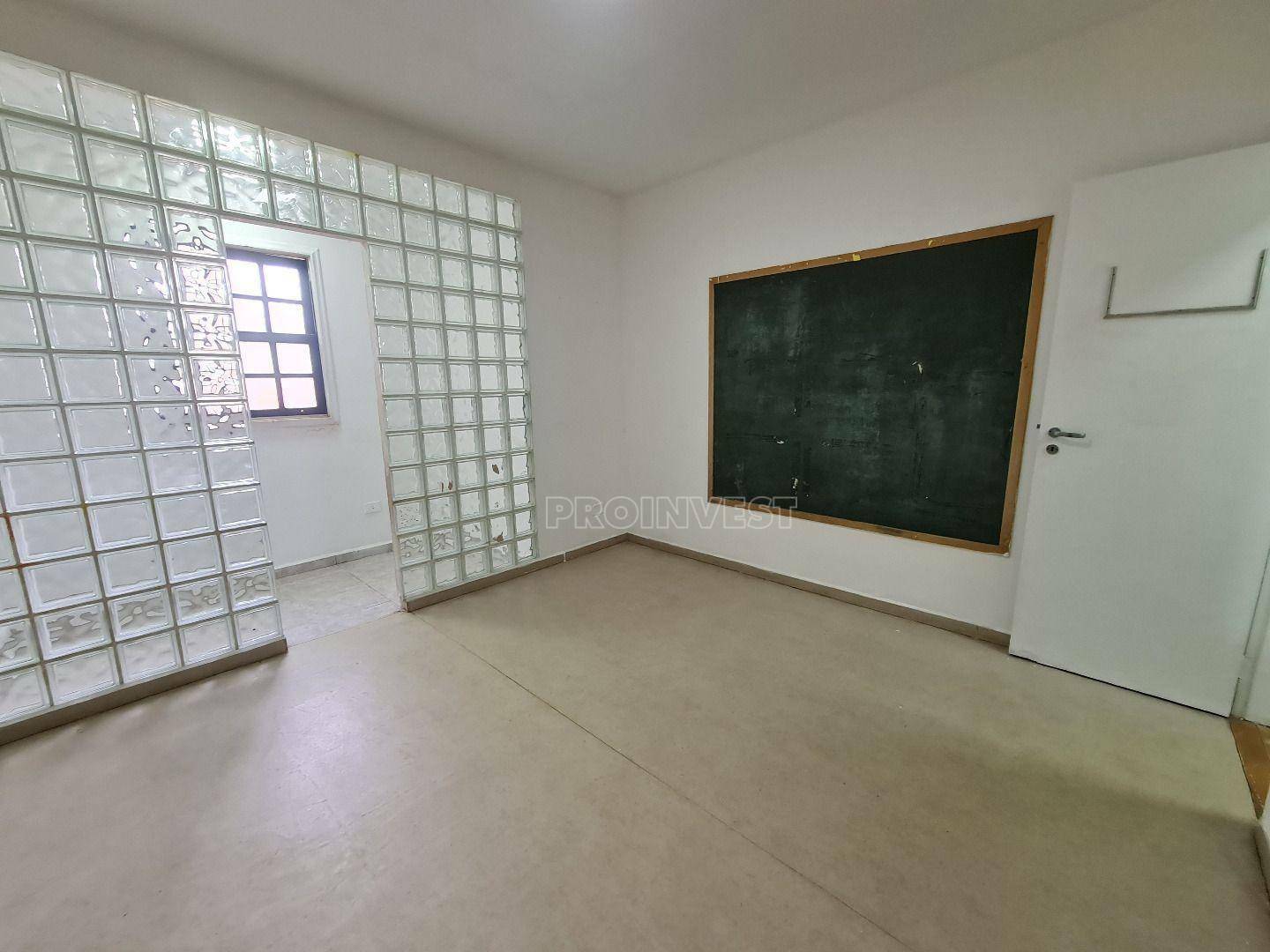 Casa à venda e aluguel com 5 quartos, 1200m² - Foto 28