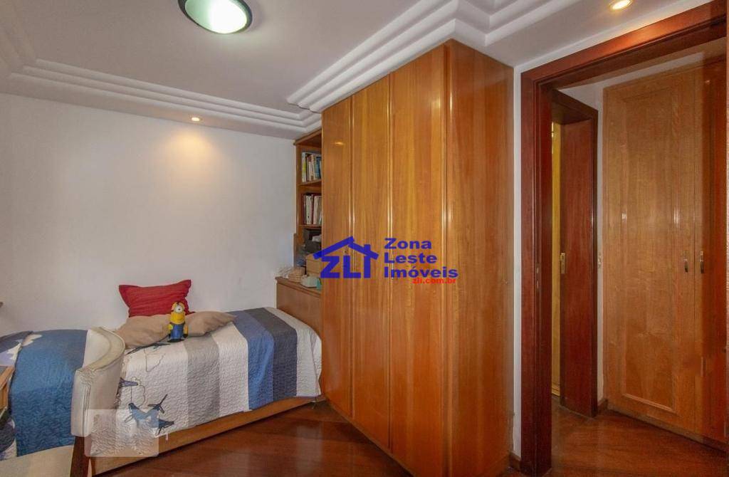 Apartamento à venda com 4 quartos, 177m² - Foto 6