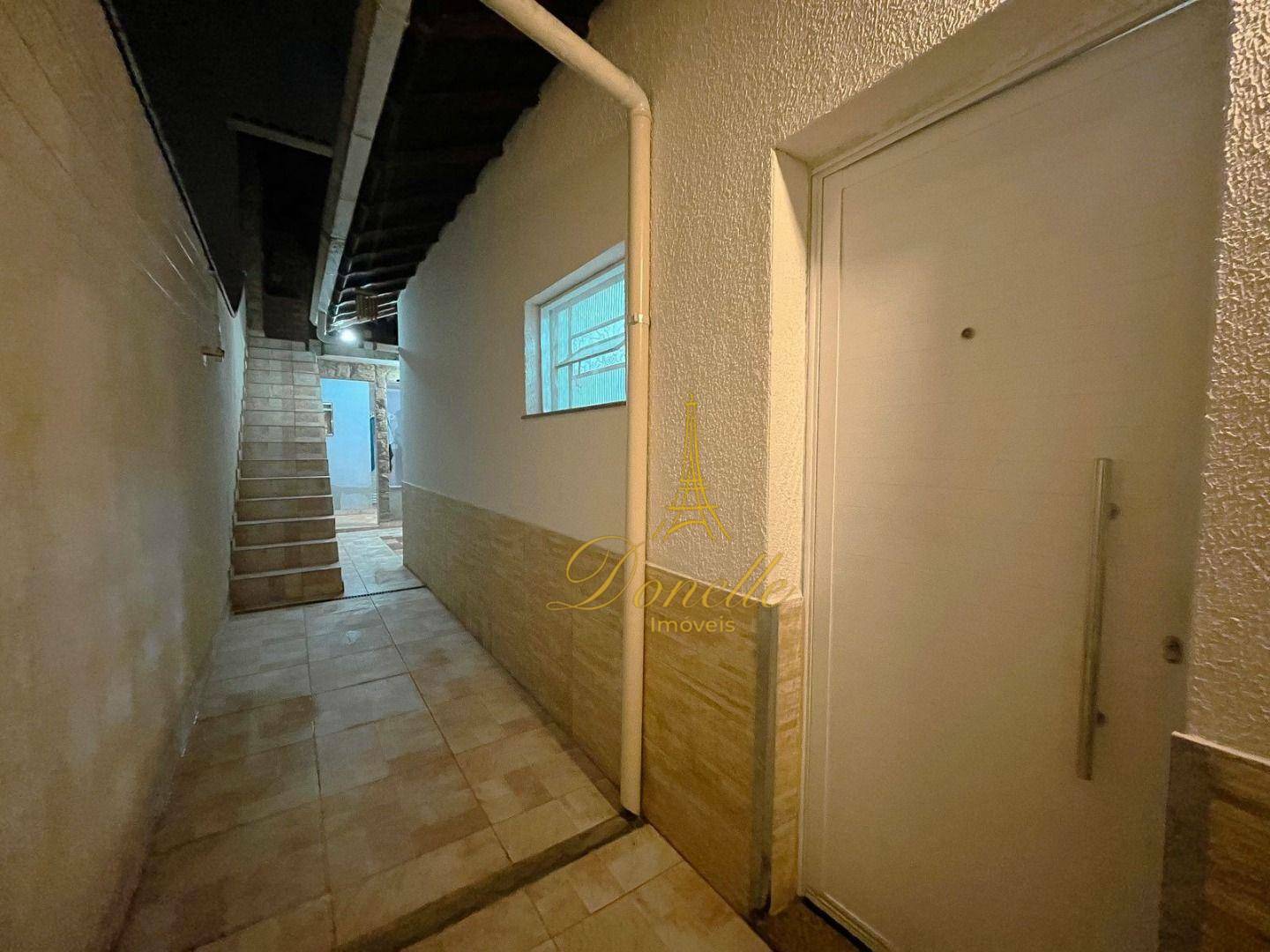 Casa à venda com 2 quartos, 75m² - Foto 20