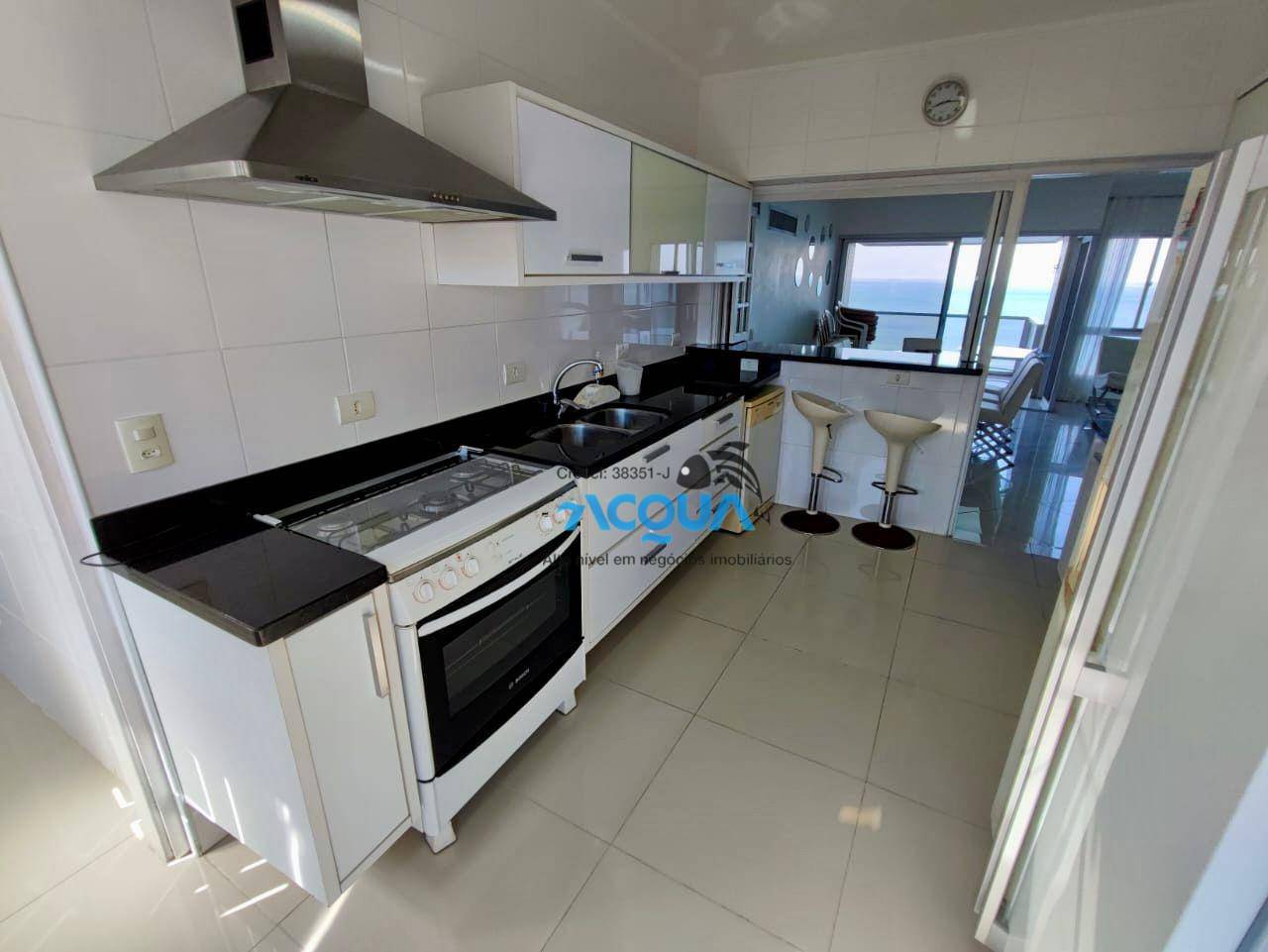 Apartamento à venda com 3 quartos, 120m² - Foto 9