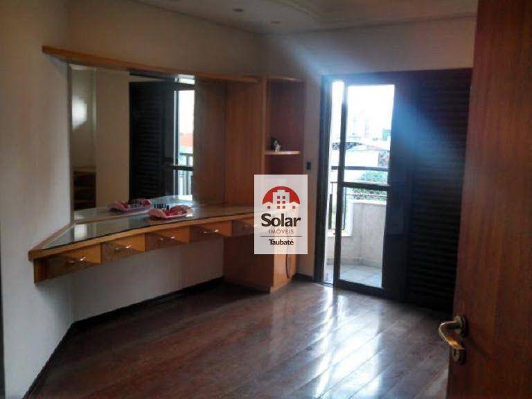 Apartamento à venda com 3 quartos, 187m² - Foto 4