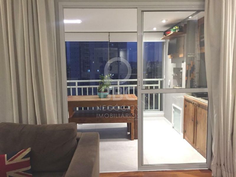 Apartamento à venda com 2 quartos, 82m² - Foto 4