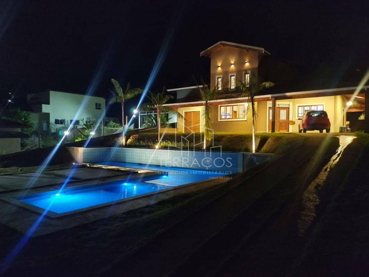 Casa à venda e aluguel com 3 quartos, 250m² - Foto 17