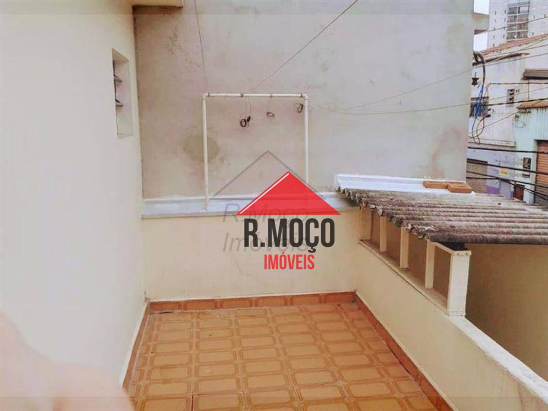 Sobrado à venda com 2 quartos, 140m² - Foto 17