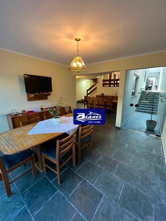 Sobrado, 4 quartos, 327 m² - Foto 17