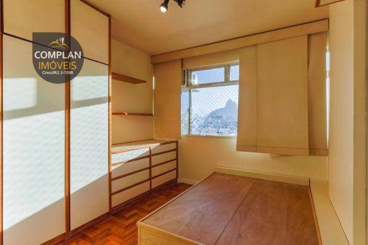 Apartamento para alugar com 2 quartos, 76m² - Foto 12