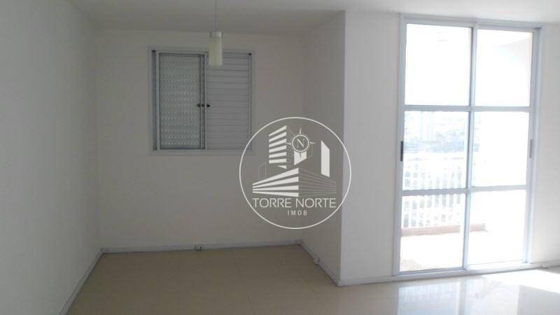 Apartamento à venda com 2 quartos, 65m² - Foto 6