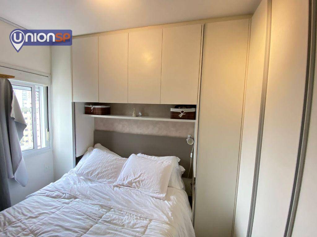 Apartamento à venda com 2 quartos, 62m² - Foto 17