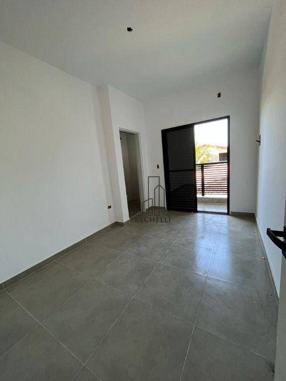 Casa à venda com 2 quartos, 74m² - Foto 4