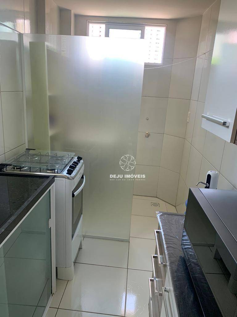 Apartamento à venda com 3 quartos, 70m² - Foto 4