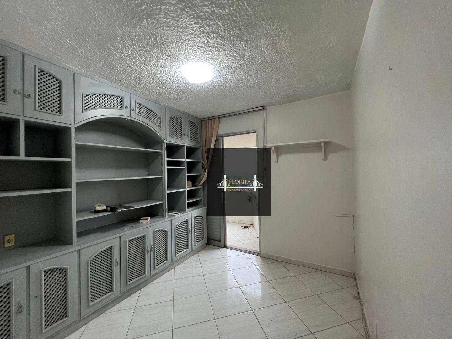 Apartamento à venda com 4 quartos, 157m² - Foto 19