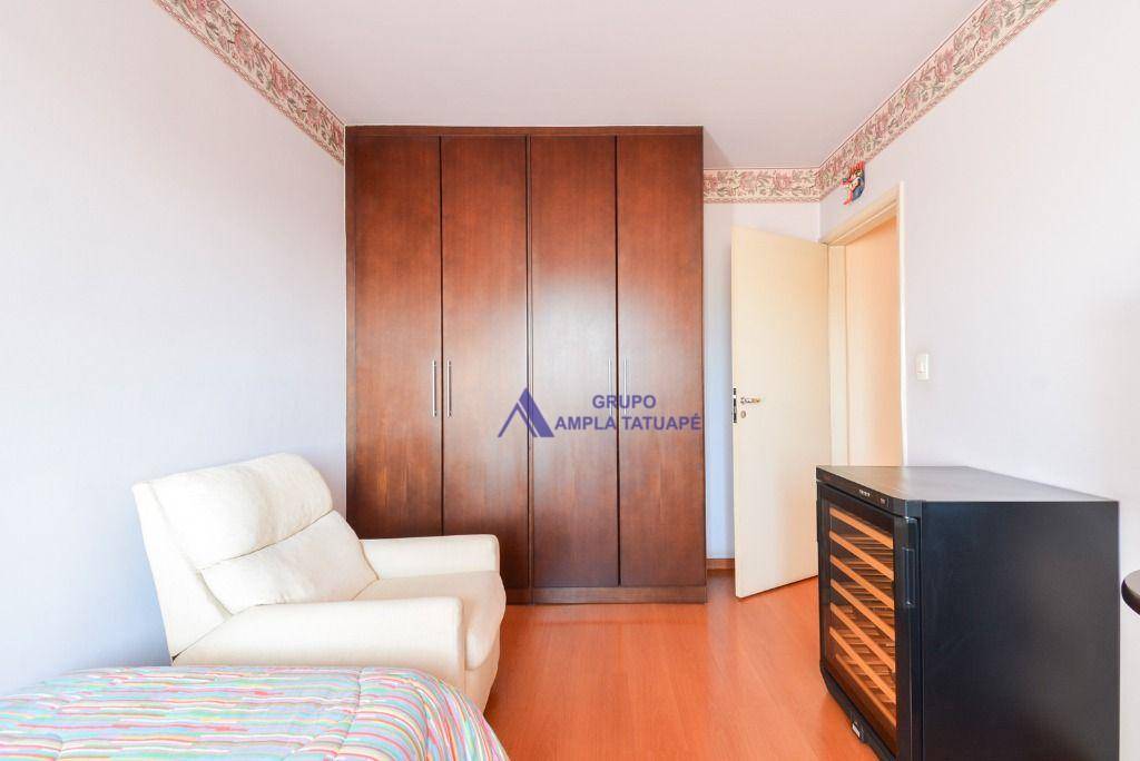 Apartamento à venda com 3 quartos, 110m² - Foto 25