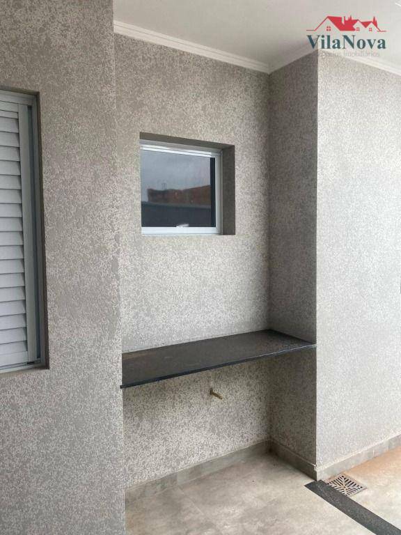 Casa à venda com 3 quartos, 130m² - Foto 2