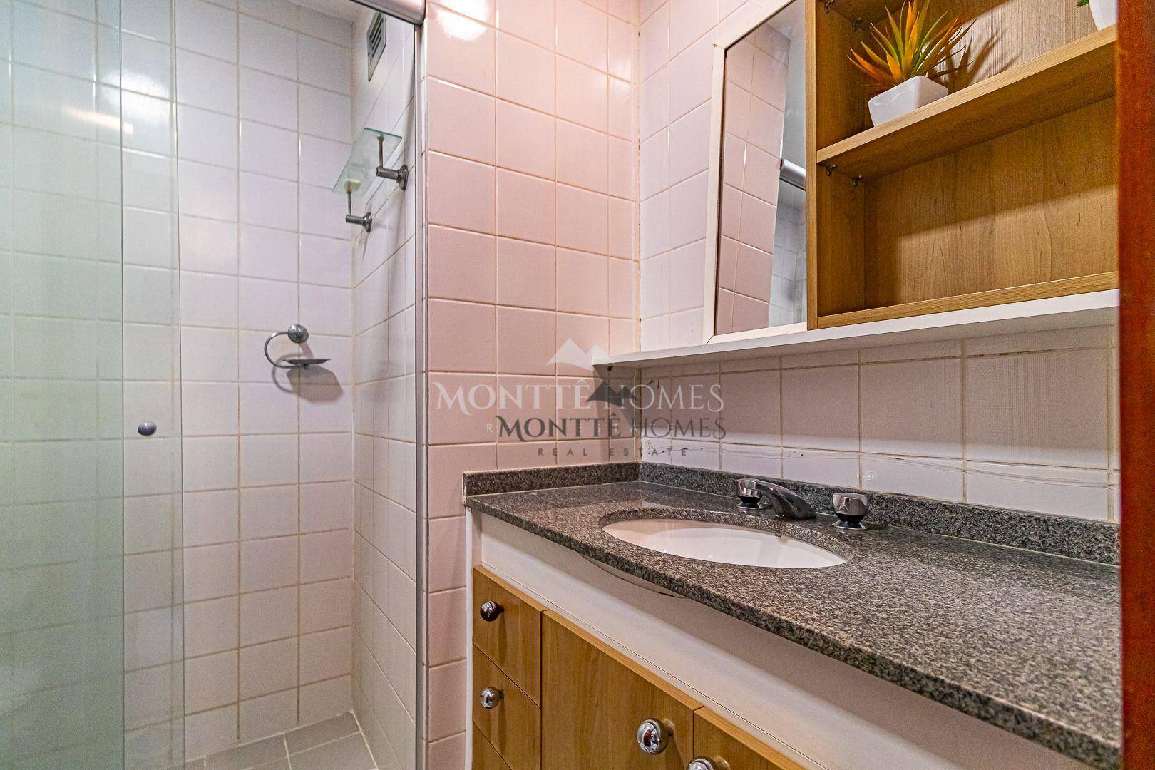 Apartamento para alugar com 2 quartos, 72m² - Foto 21