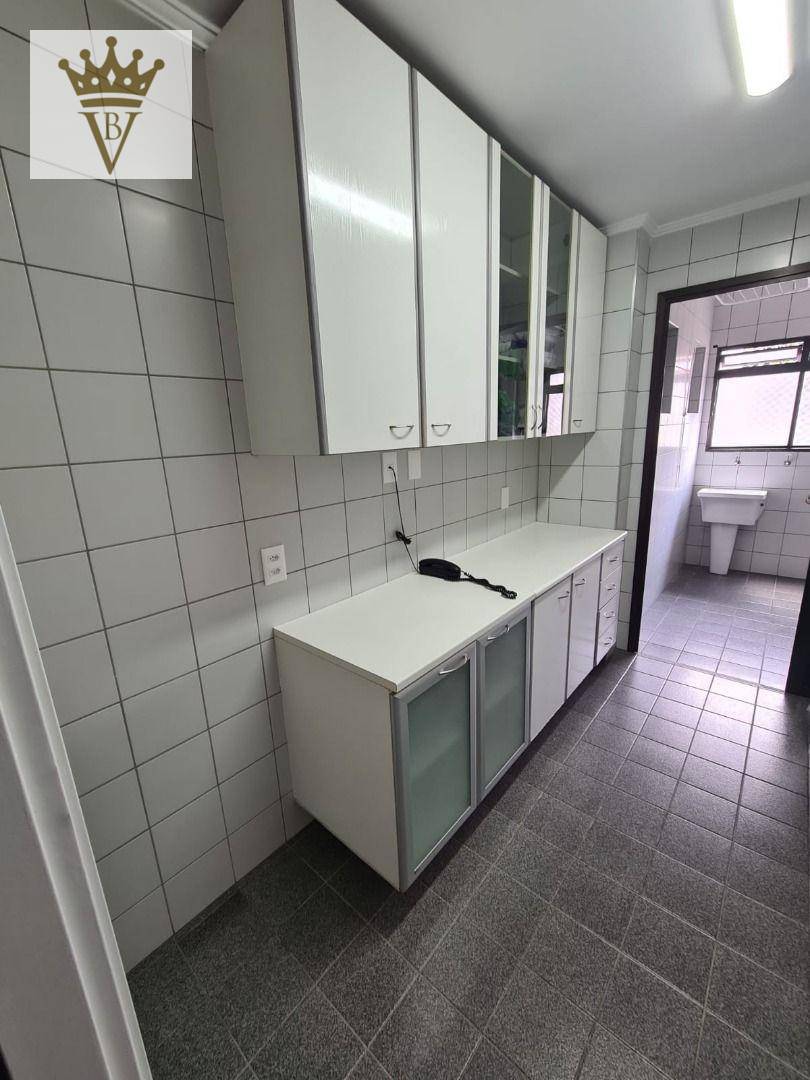 Apartamento à venda com 3 quartos, 75m² - Foto 3