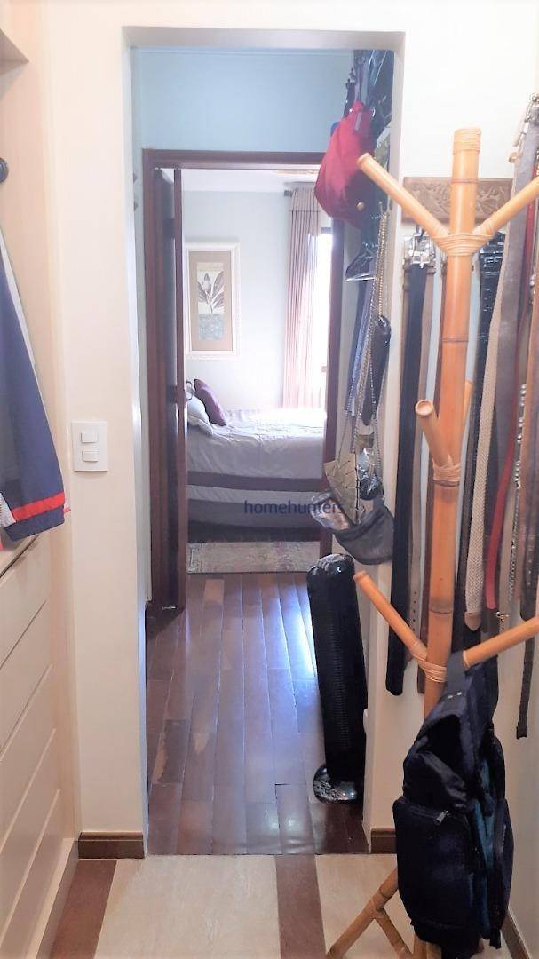 Apartamento à venda com 3 quartos, 142m² - Foto 32