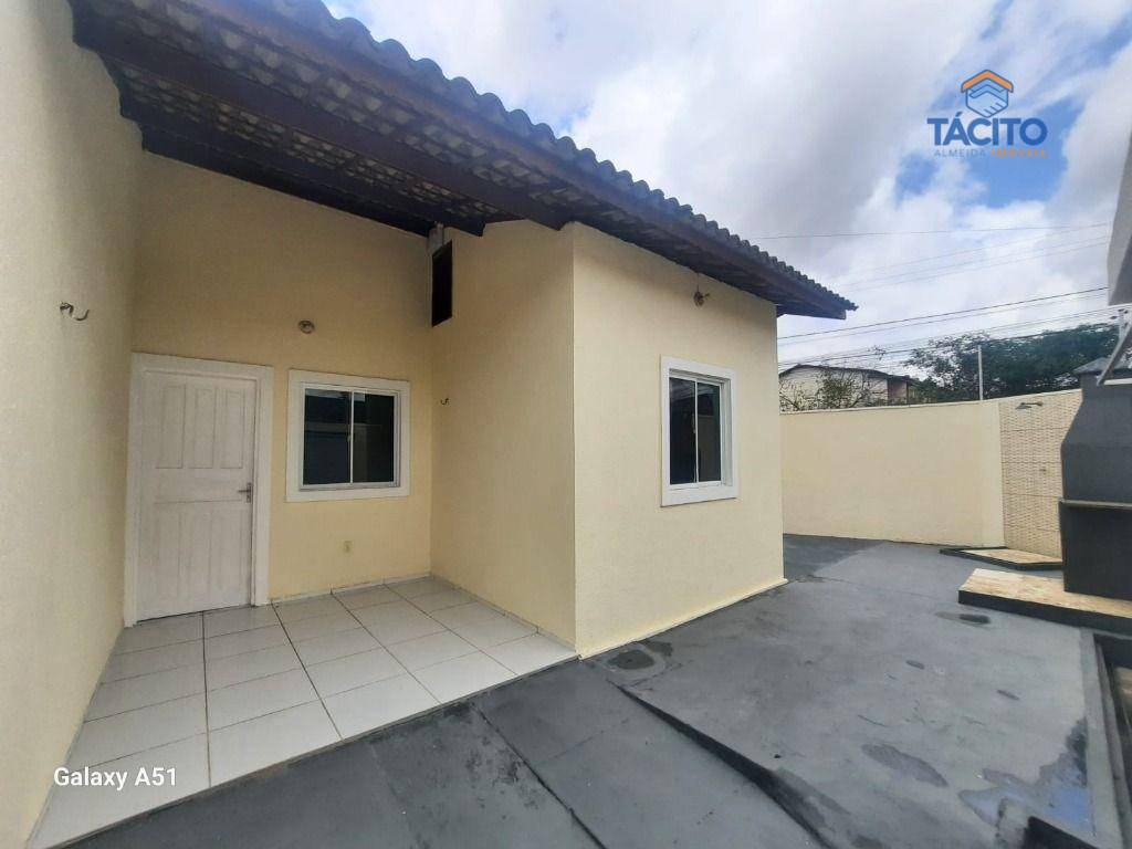 Casa à venda com 2 quartos, 98M2 - Foto 2