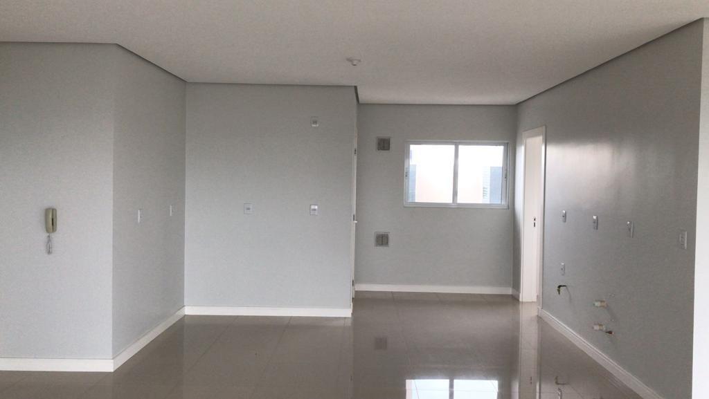 Apartamento à venda com 3 quartos, 150m² - Foto 24