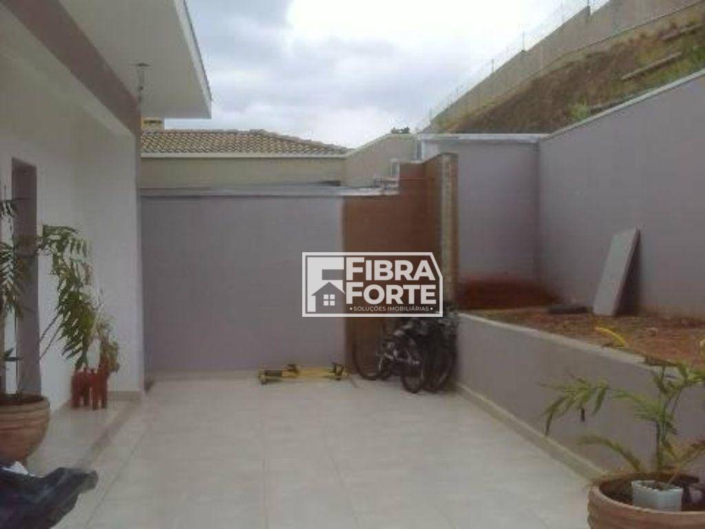 Casa de Condomínio à venda com 3 quartos, 222m² - Foto 15