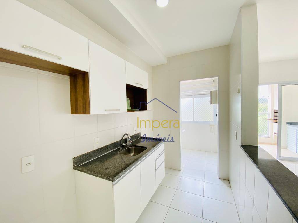 Apartamento para alugar com 2 quartos, 67m² - Foto 3