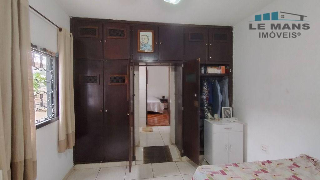 Casa à venda com 3 quartos, 136m² - Foto 22