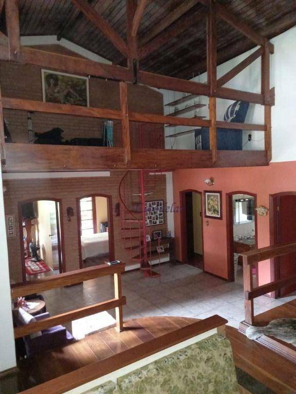 Chácara à venda com 4 quartos, 350m² - Foto 8