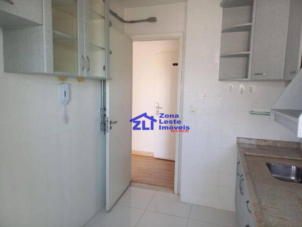 Apartamento à venda com 2 quartos, 63m² - Foto 7