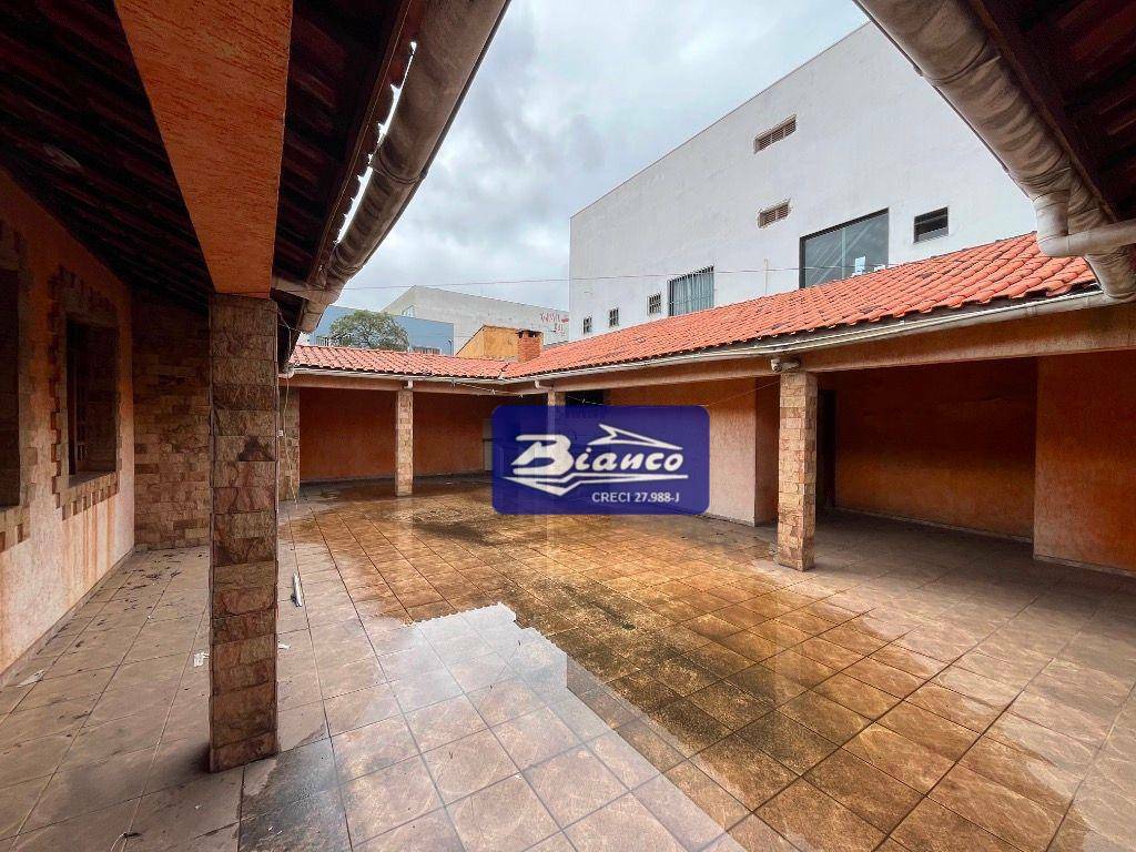 Casa à venda com 3 quartos, 500m² - Foto 5