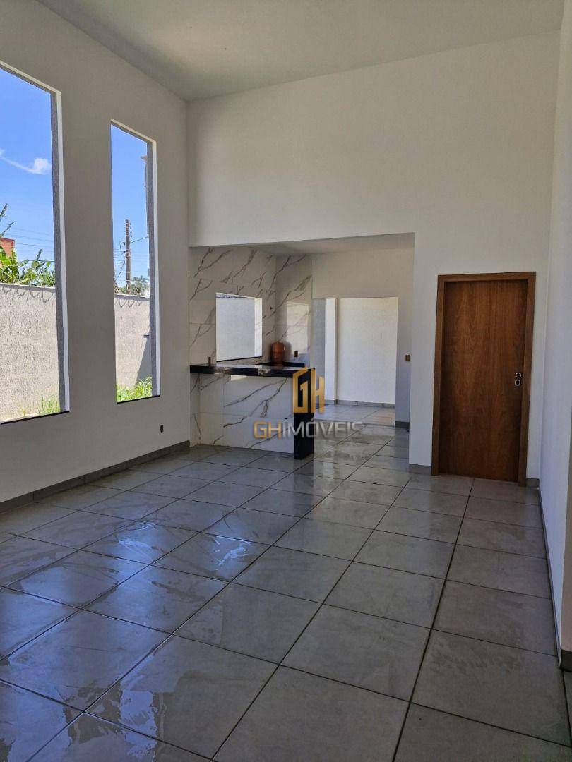 Casa à venda com 3 quartos, 120m² - Foto 5