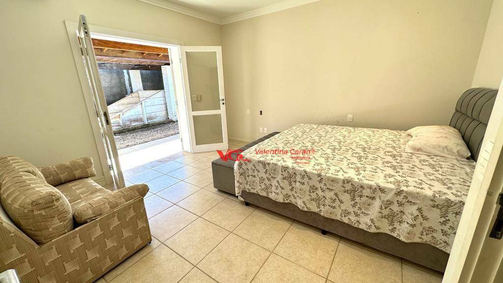 Chácara à venda com 5 quartos, 1010m² - Foto 33