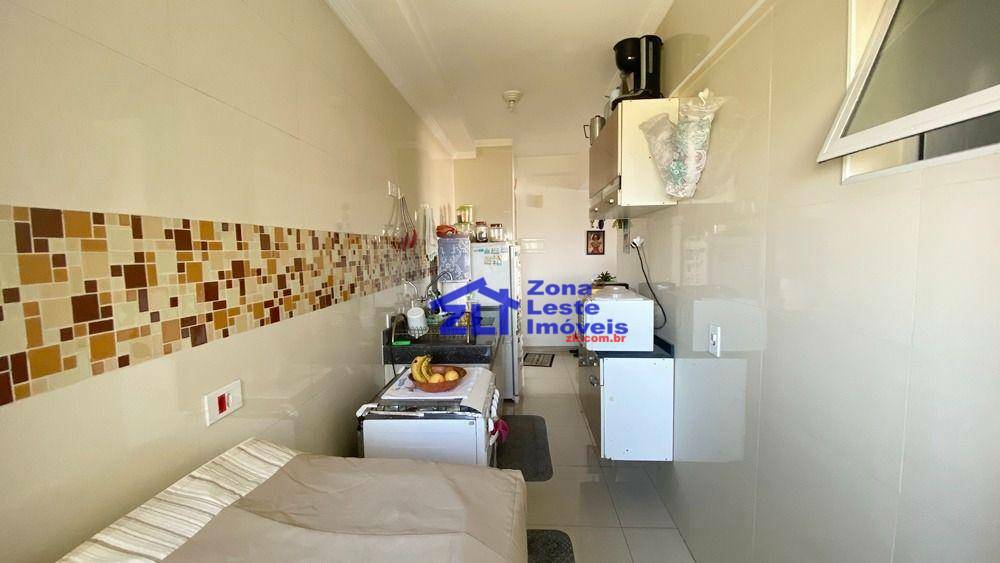 Apartamento à venda com 3 quartos, 79m² - Foto 11