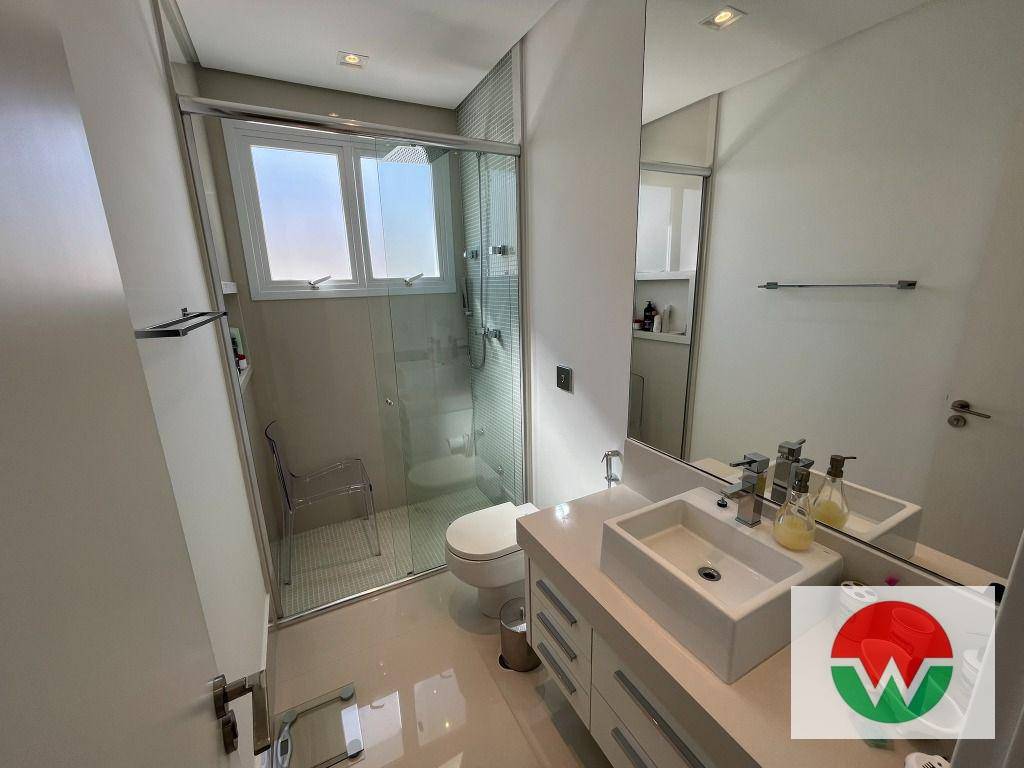 Casa de Condomínio à venda com 5 quartos, 425m² - Foto 37